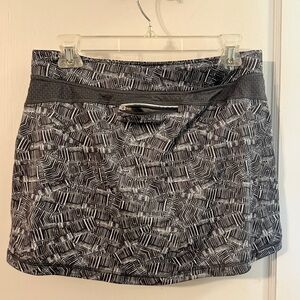 Athletic Skort size L in Grey